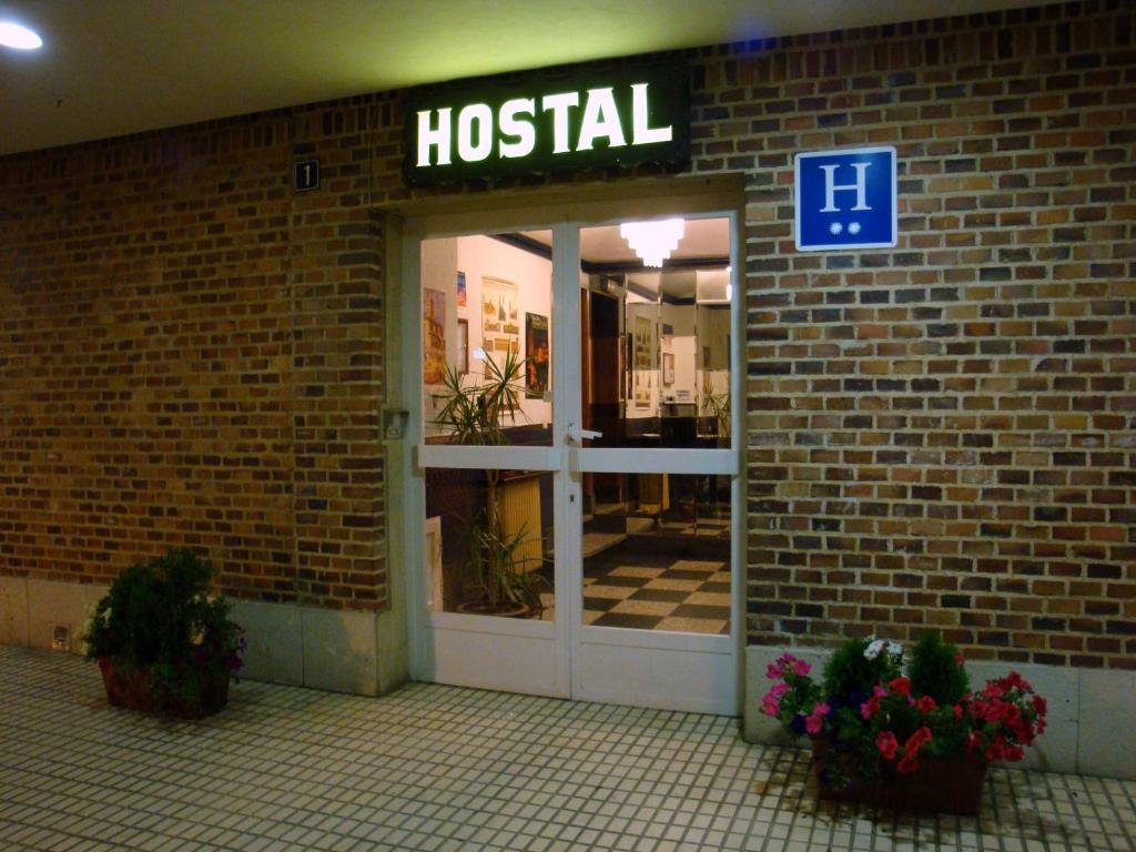 Hostal Boal Lastrilla Exterior photo